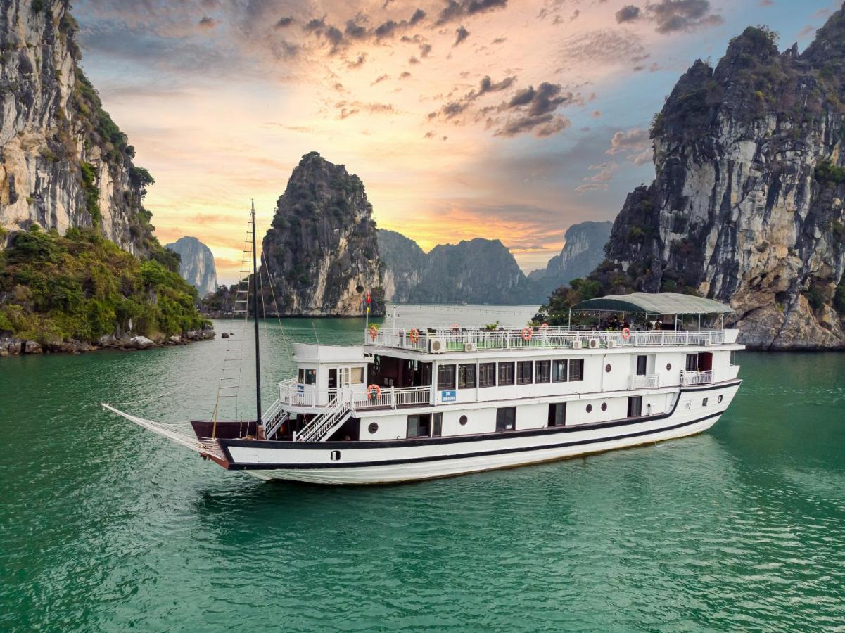 Legend Cruise Hotel Ha Long Exterior foto